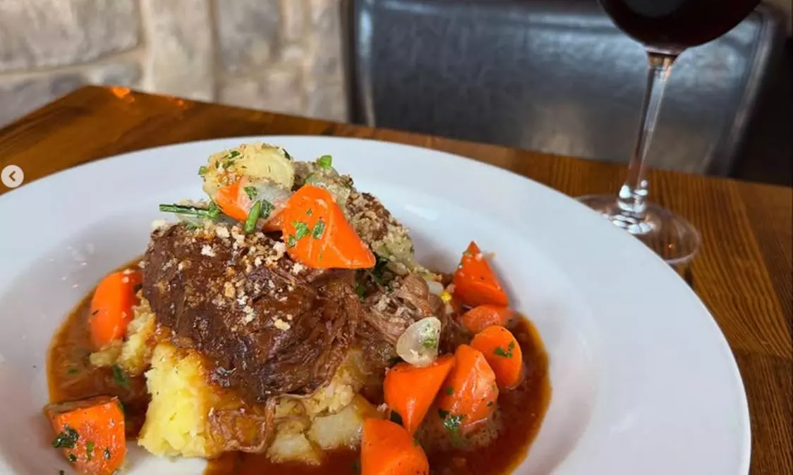 Relish Dining with $50 or $100 Dining Credit