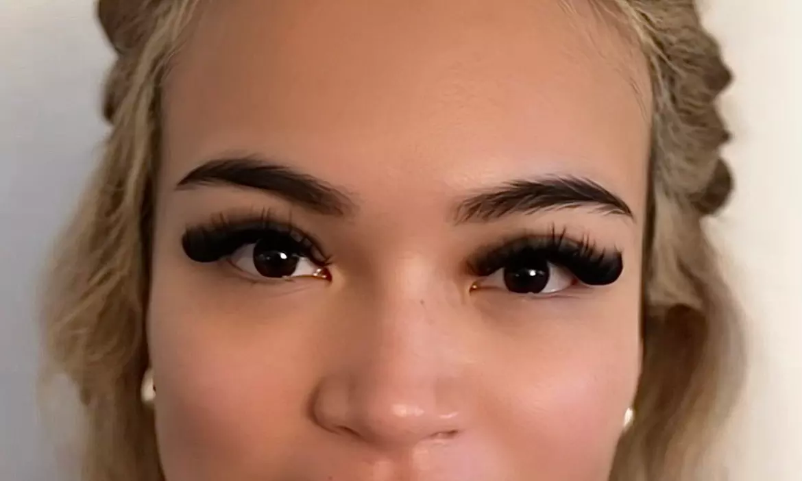 Up to 55% Off on Eyelash Extensions at Baddie Winks