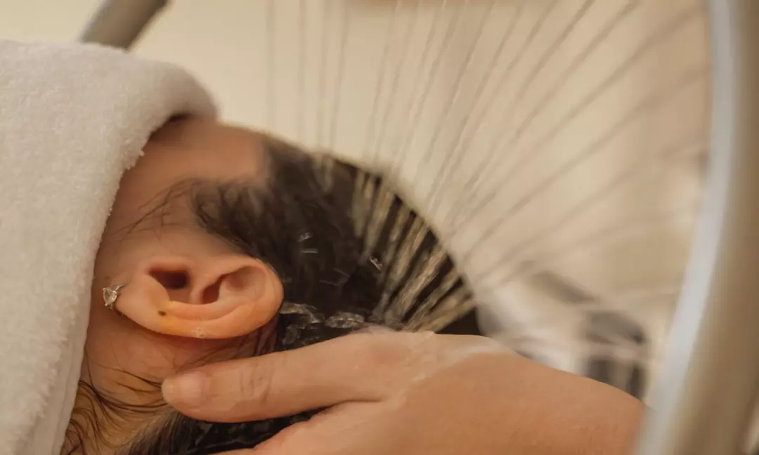 Full experience head spa con bebida de cortesía para 1 persona