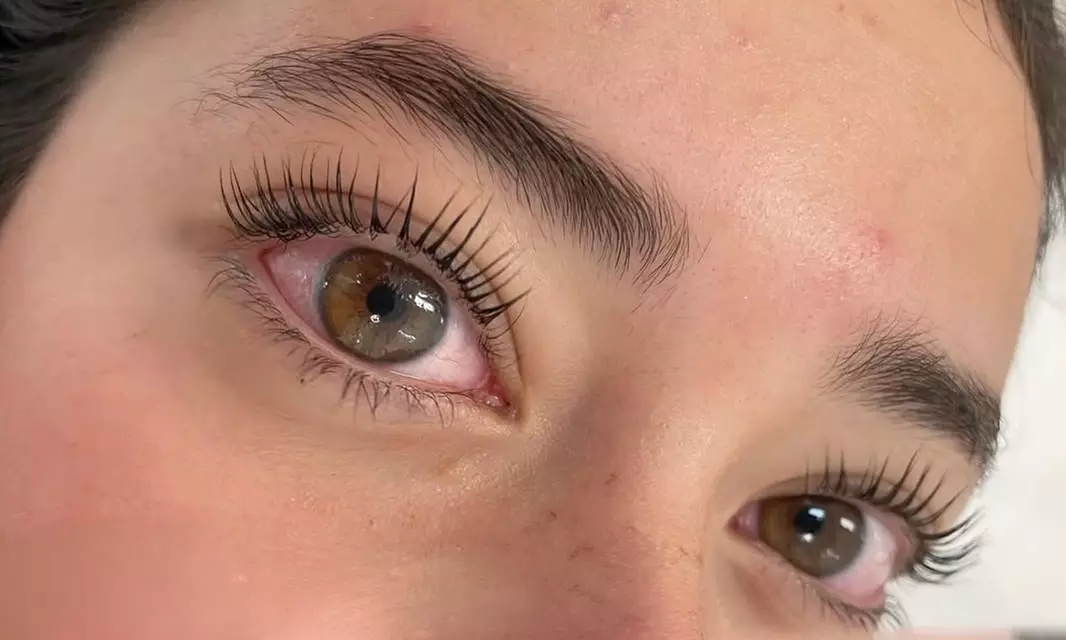 Enhance Your Look: Keratin Eyelash Lift with Optional Tint Treatment
