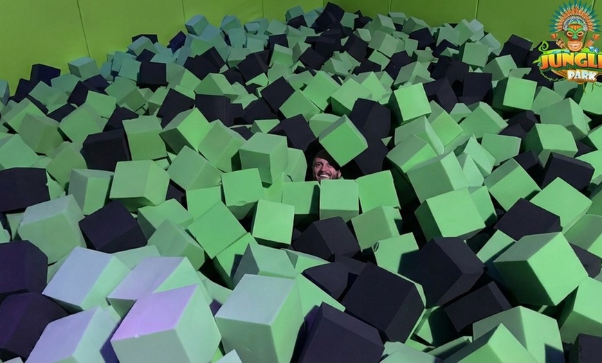Image 8: Odlotowa rozrywka w sercu dzikiej dżungli: bilety wstępu dla 1 osoby