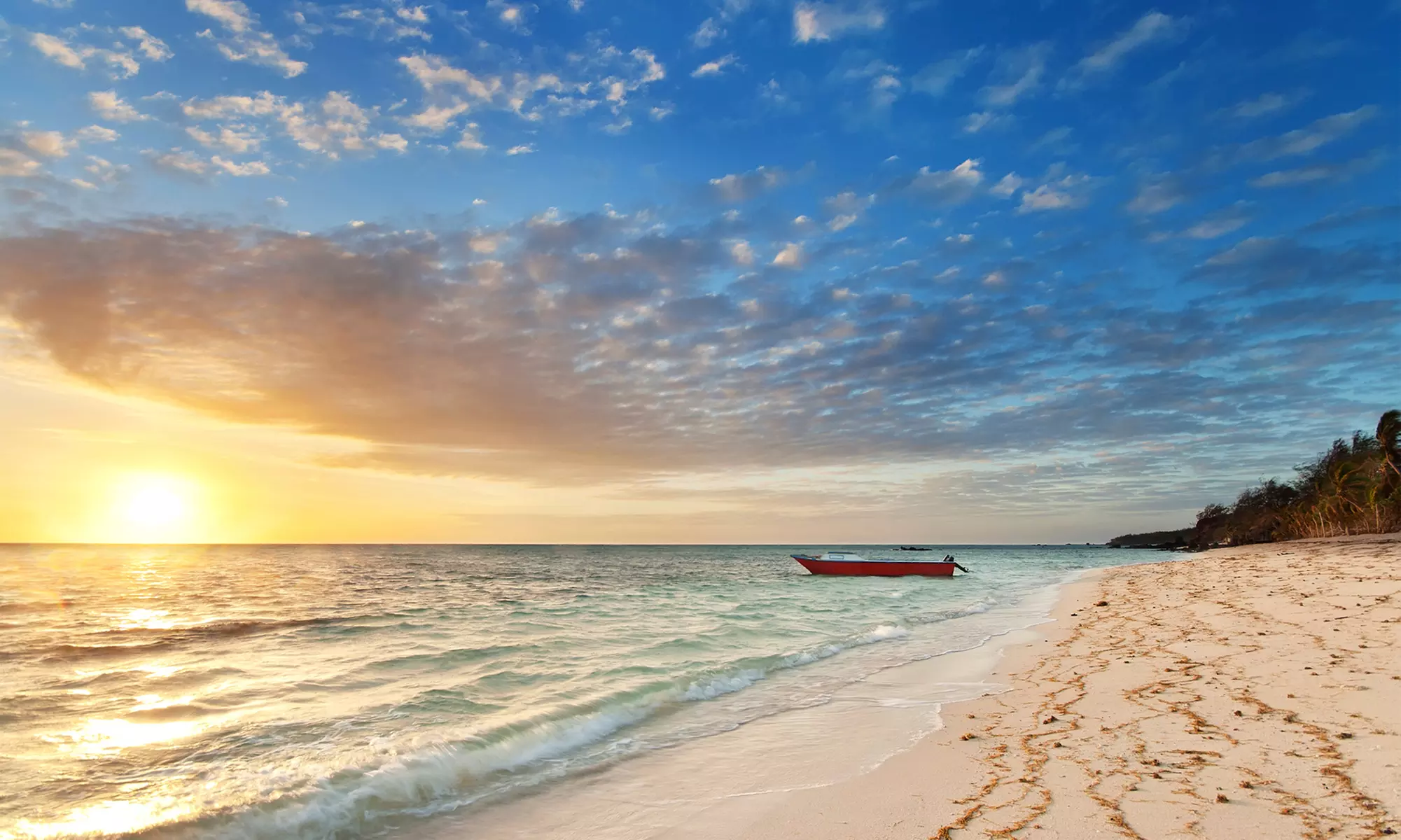 ✈ 11-Day New Zealand & Fiji Trip with Airfare & Rental Car from Pacific Holidays; Price/Person Based on Double Occupancy - Second Medium