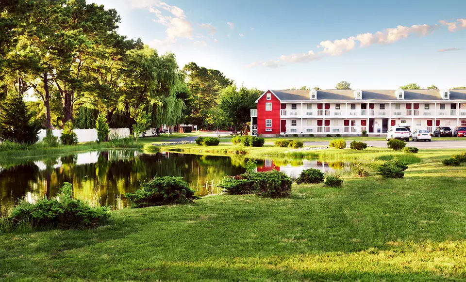 Stay at Francis Scott Key Family Resort in Ocean City, MD. Dates Available through November. - Primary Image