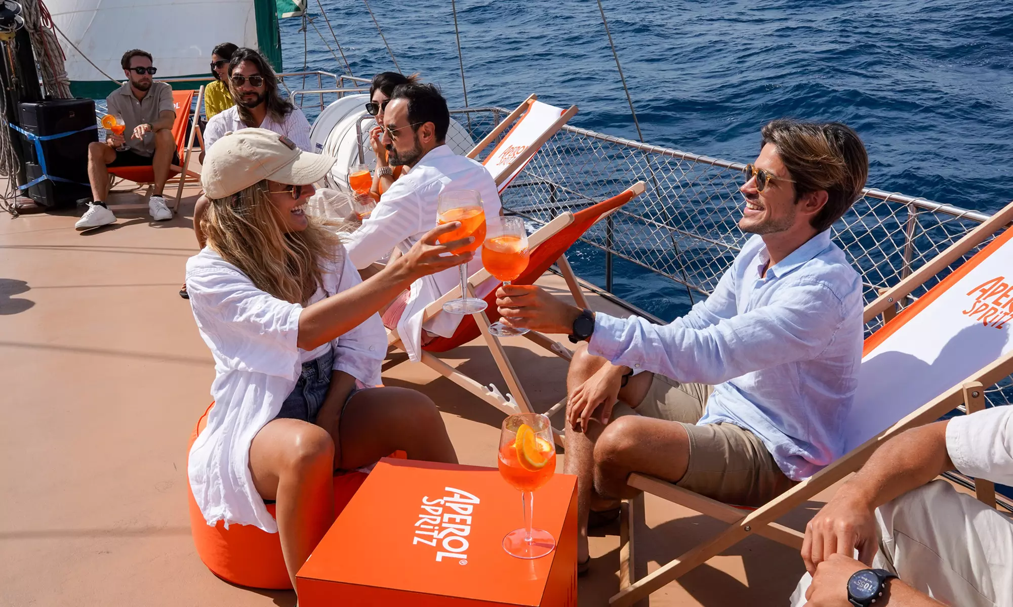 Vive una velada mágica a bordo de una goleta de madera para 1 o 2