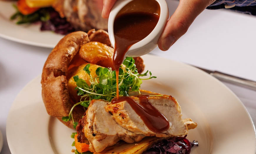 Image 5: Three Course Sunday Lunch, Festive Lunch or Dinner