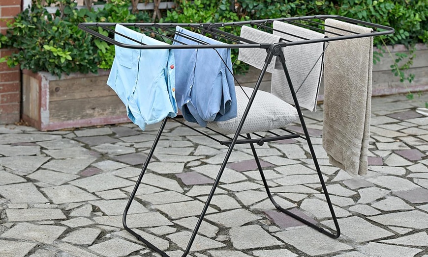 Image 6: Foldable Clothes Airer