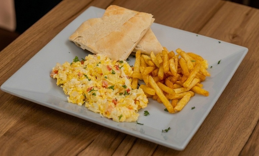 Image 5: Argentinian and Uruguayan Breakfast Experiences