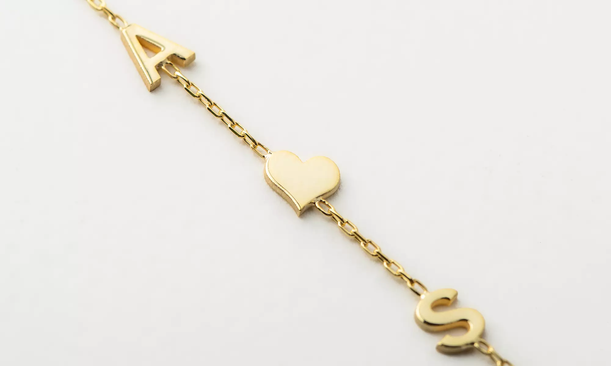 Express Yourself with Personalized Necklaces