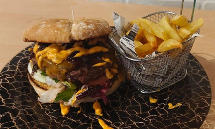 Para 2 personas: Menú mediterráneo con 2 entrantes, 2 principales, 1 postre y 2 bebidas - La Torre Coslada