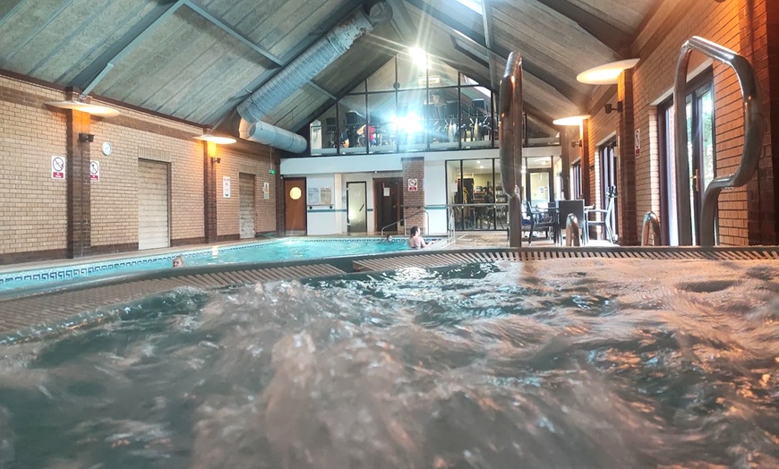 Image 7: Unwind at Imagine Spa King's Lynn Aromatherpy Bath & Serail Mud Chamber (Up to 46% Off)