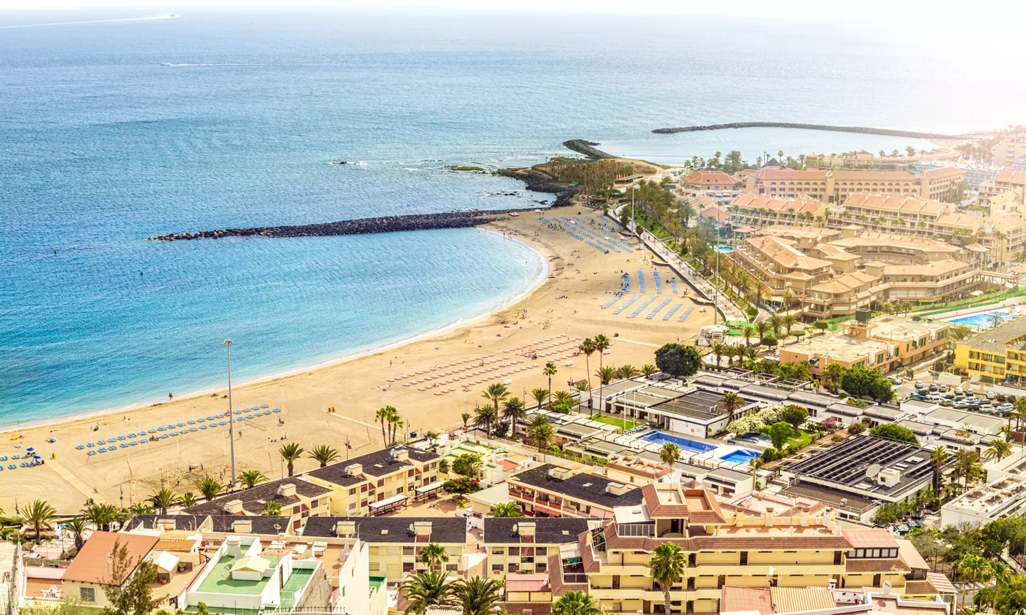 ✈ Tenerife, Estate 2026: Volo diretto più 4 o 7 notti in hotel
