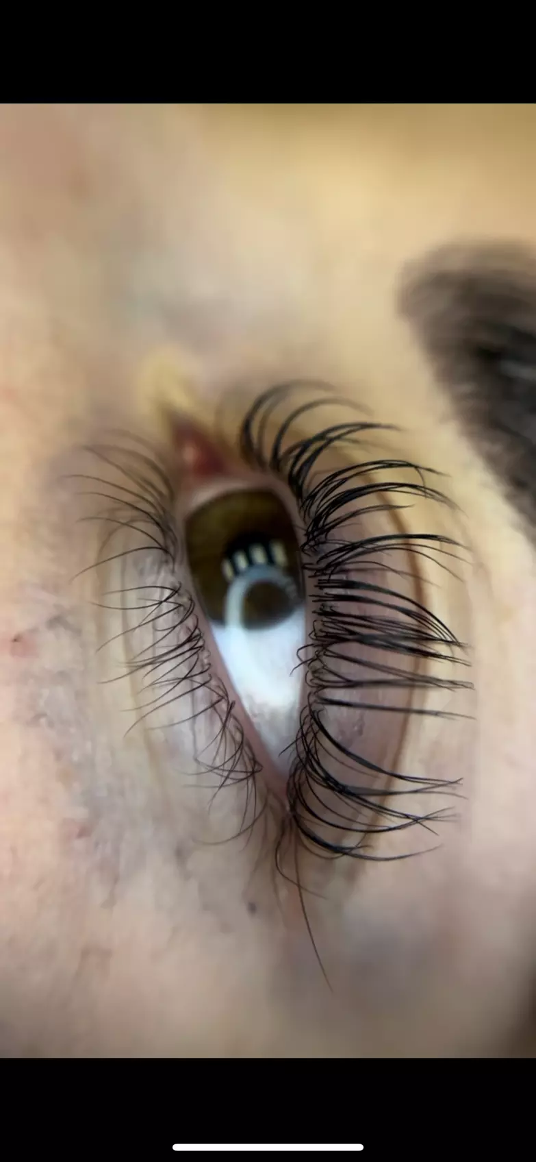 Rehaussement de cils et brow lift