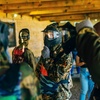 Image 2: Enjoy 3 Hour Paintball Session + 100 Paintballs For Up to Six People