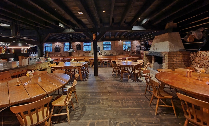 Image 5: „Pferdestall-Deluxe-Menü“ in 3 Gängen für 2 oder 4 Personen