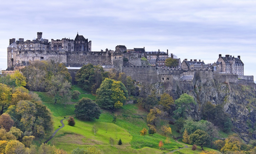 Image 3: ✈ Edinburgh with Flights