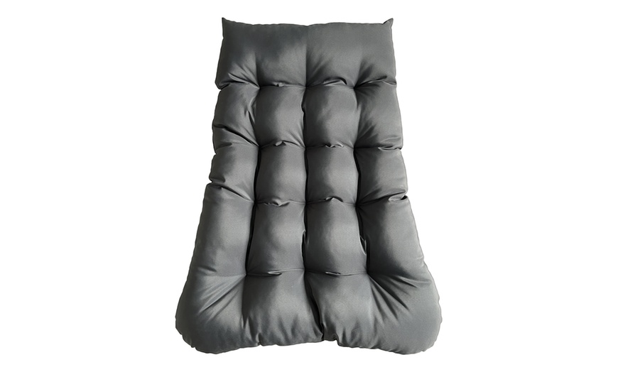 Image 5: Outdoor Rattan Standing Egg Chairs