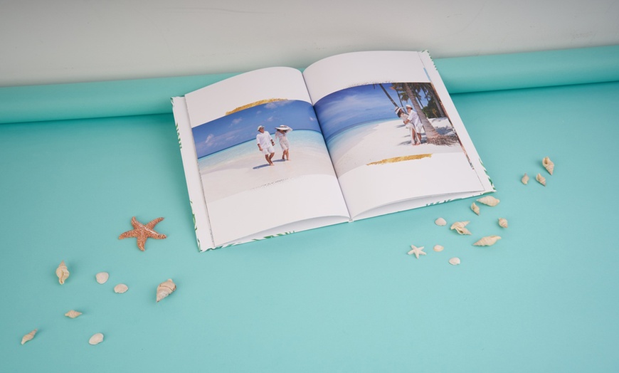 Image 3: Matérialisez vos plus belles photos dans un livre