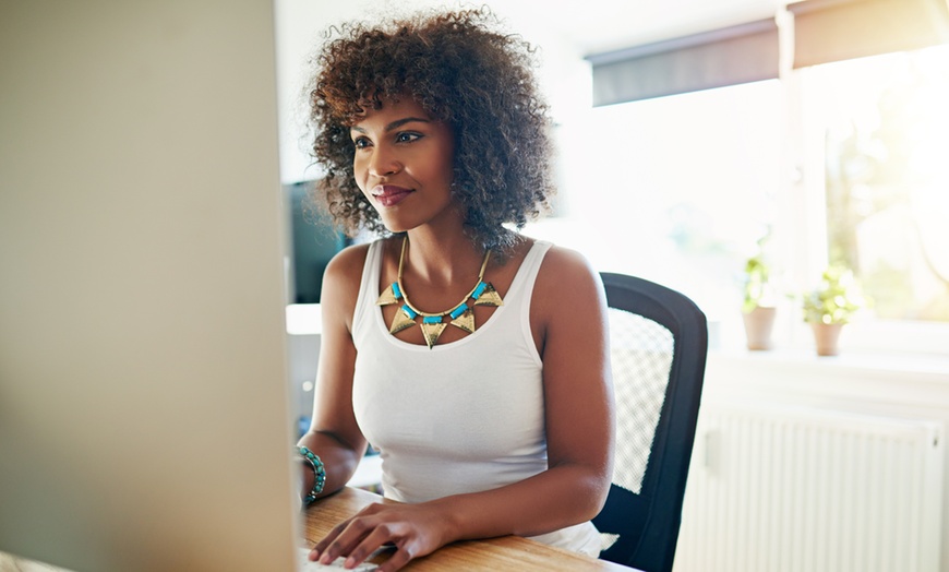 Image 1: Learn the art of fashion with a comprehensive Fashion Design Diploma!