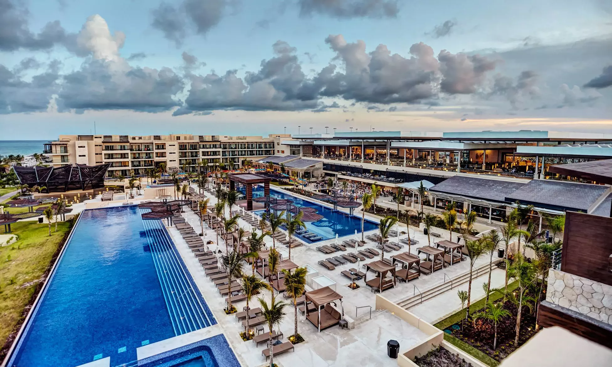 ✈ 3-, 4-, 5-, 6-, or 7-Night Hideaway at Royalton Riviera Stay w/Air; Price/Person Based on Double Occupancy. - Primary Image