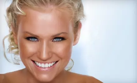 $25 for One Custom Sudden Tan Spray Tan at Spray Tans Done Right in Brentwood (Up to $55 Value) - Primary Image