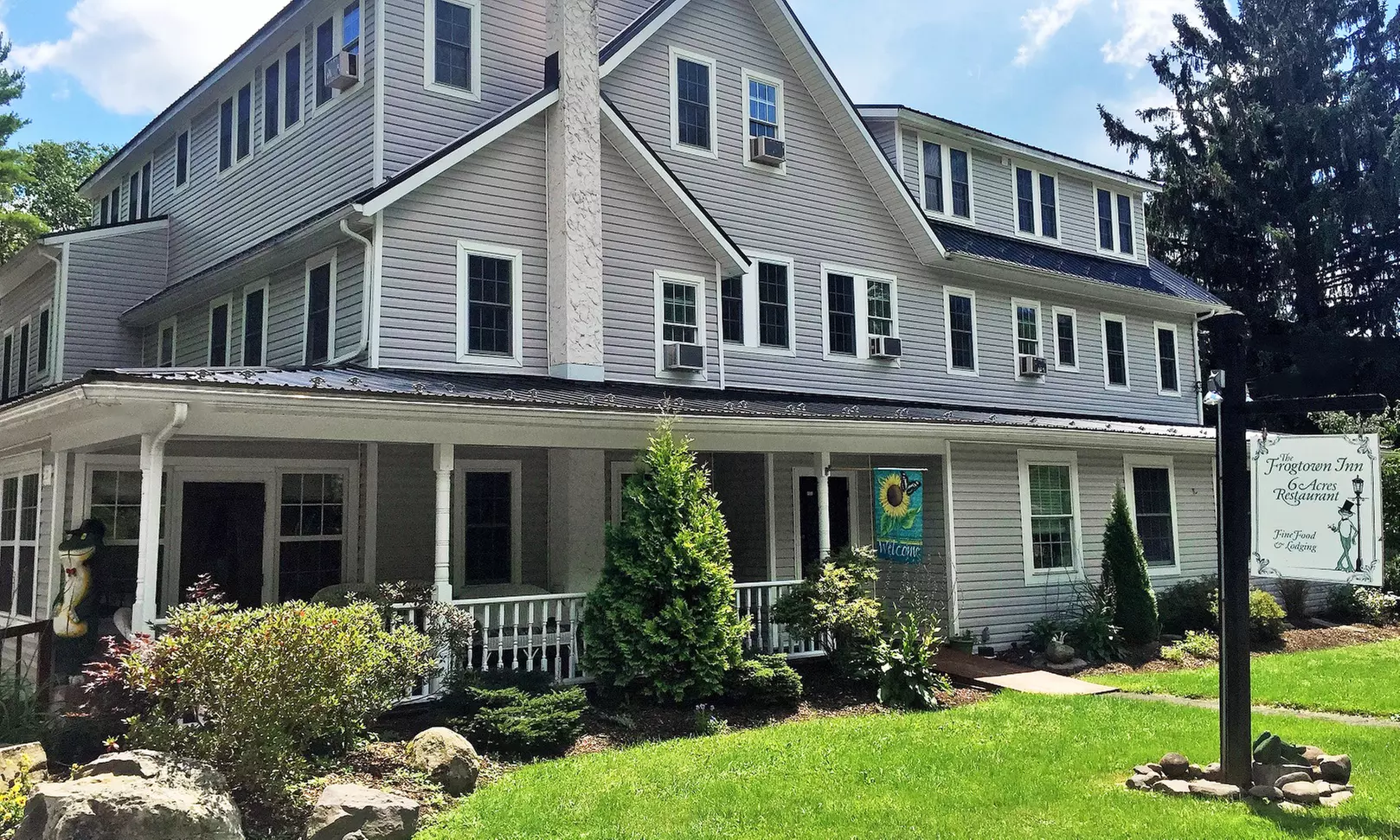 Stay at The Frogtown Inn in Canadensis, PA, with Dates into January 2019 - Primary Image