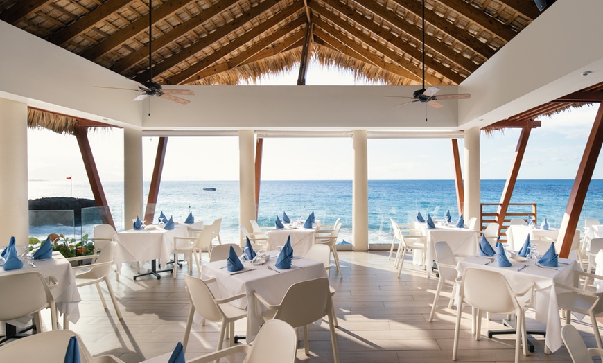 Image 9: ✈4-Night All-Incl Dominican Republic Vacation w/Air from Travel By Jen