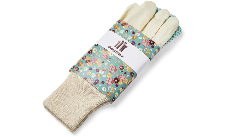 Image 3: TheGiftBox Gardening Gift Set