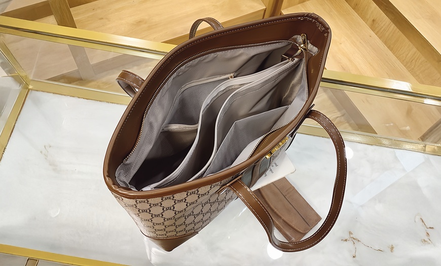 Image 4: Sac fourre-tout à grande capacité