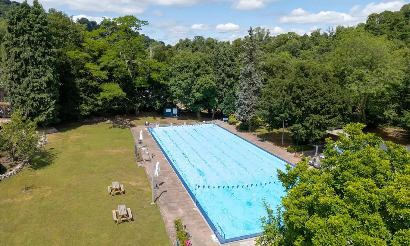 Luxurious Spa Day at 18th Century New Bath Hotel & Spa in Derbyshire