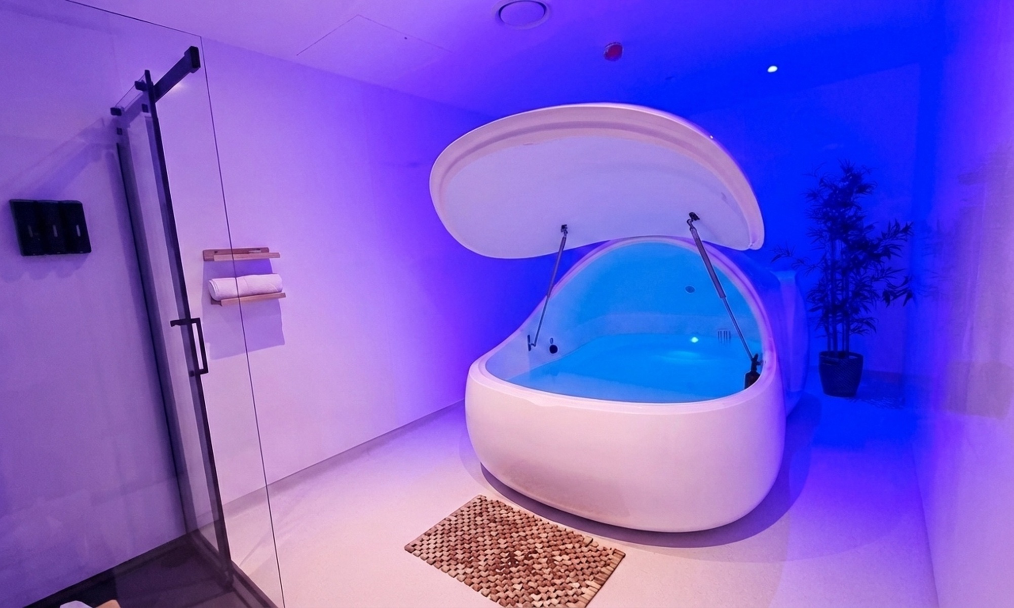 Deep Relaxation & Revitalise with Float & Light Therapy Massages