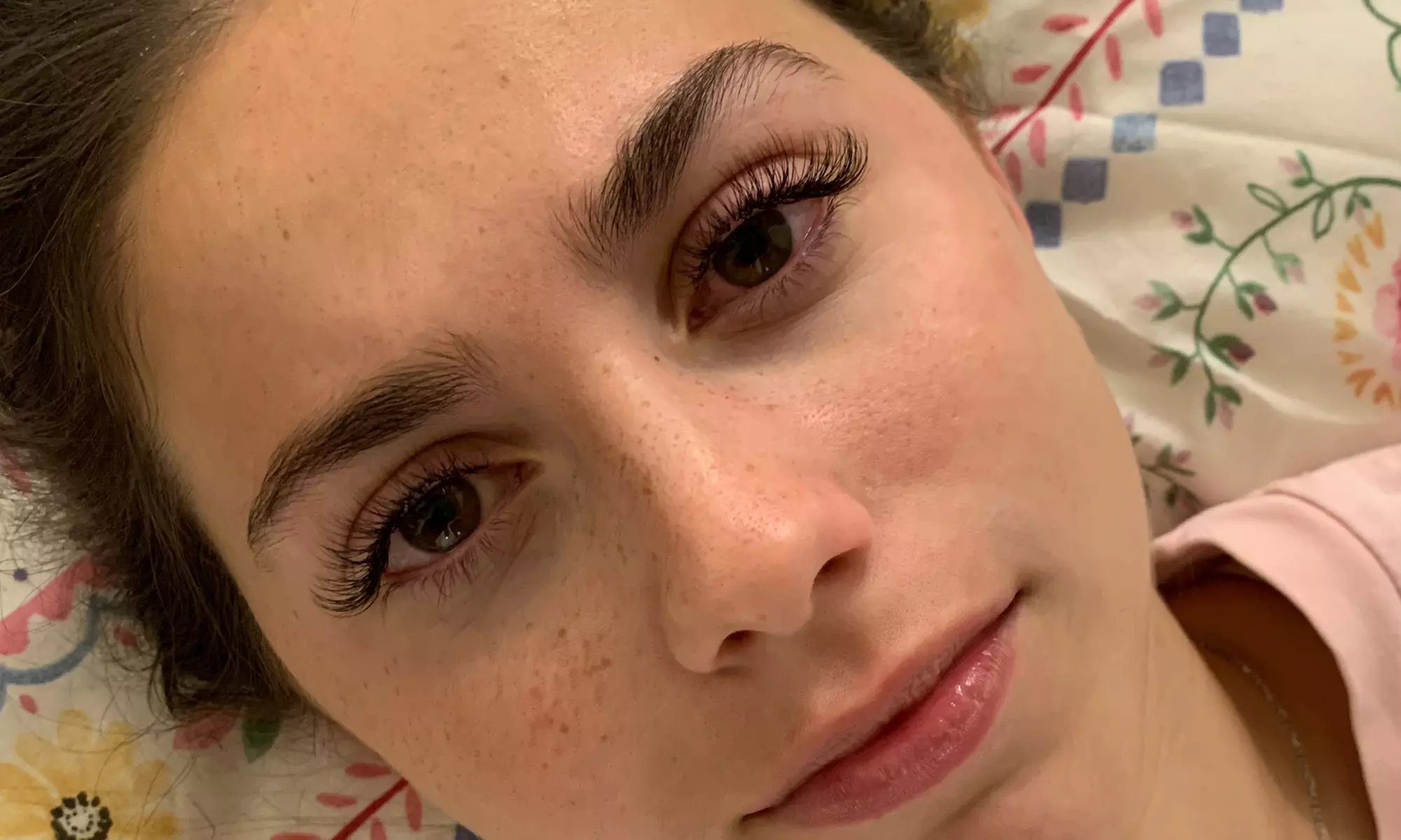 Up to 59% Off on Eyelash Extensions at QueenVLashesUK