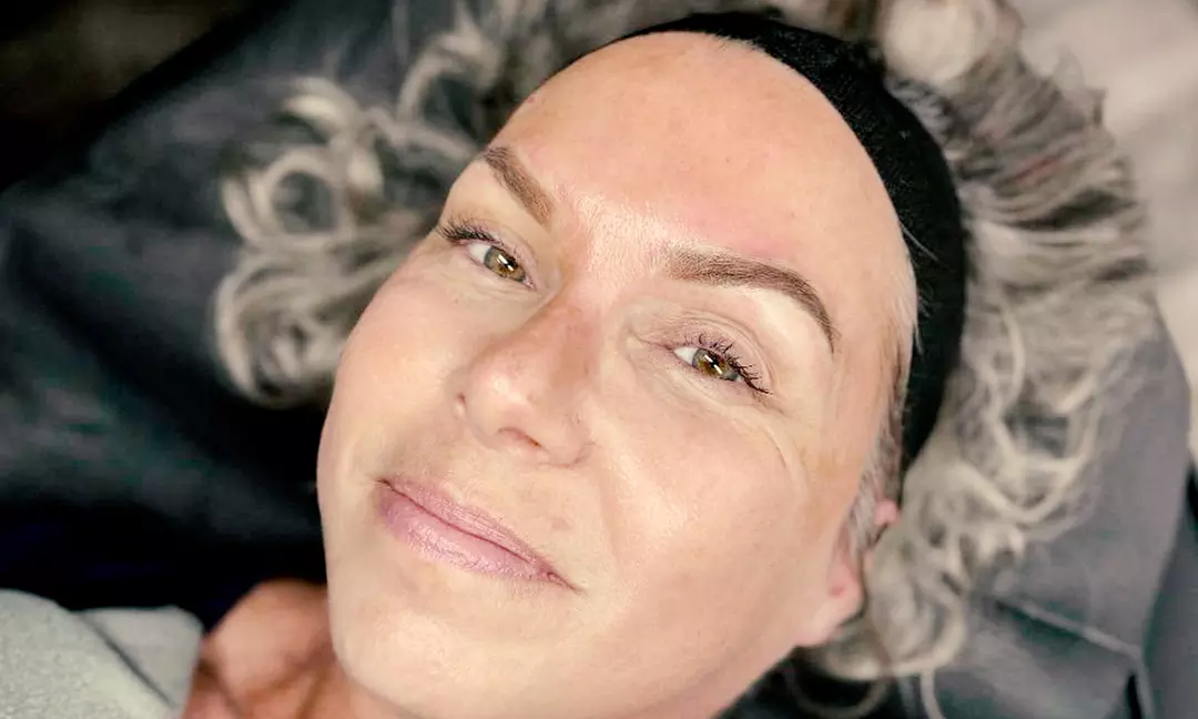 Perfect Your Brows with Ombre Brow Session with Optional Touch-Up 