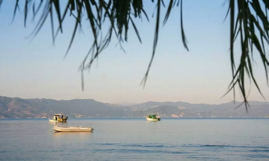 ✈ Corfù, Estate 2026: Volo diretto più 7 notti in hotel