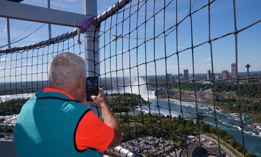 Image 5: Reach New Heights with A Spectacular Niagara Falls View Balloon Ride