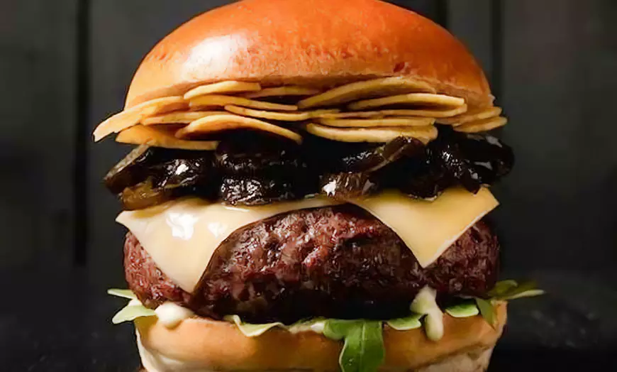 Image 13: Menú Steakburger para 2 o 4 personas con entrante, postre y bebida