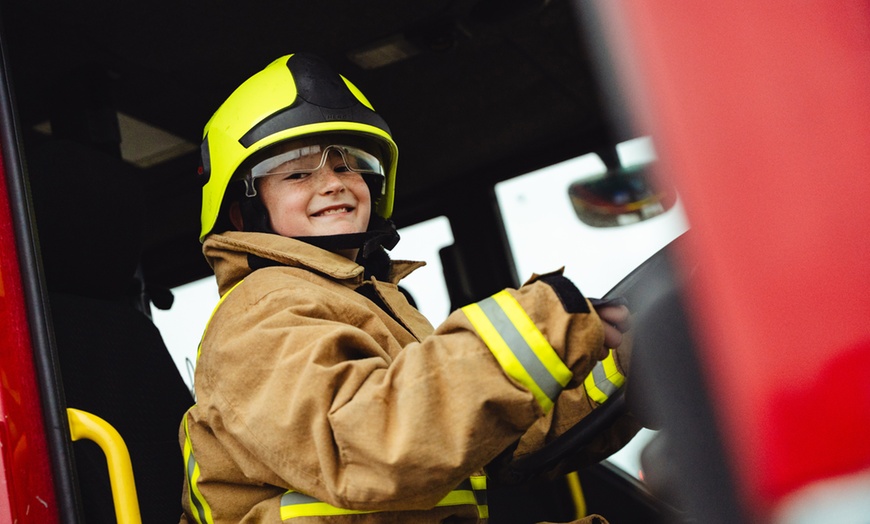 Image 5: 8 or 12 Lap Driving Blast or Fire Fighting Experience For One or Two 