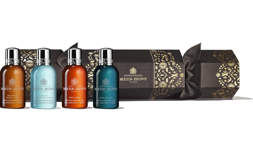 Image 3: Molton Brown Weihnachts-Set aus vier Bade- und Duschgelen