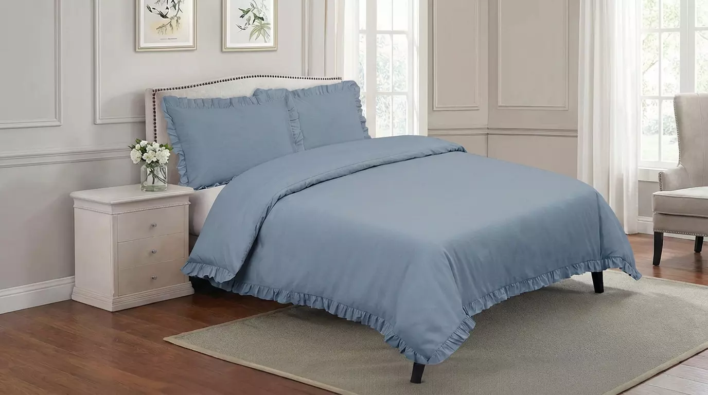 Copripiumino matrimoniale con frilli