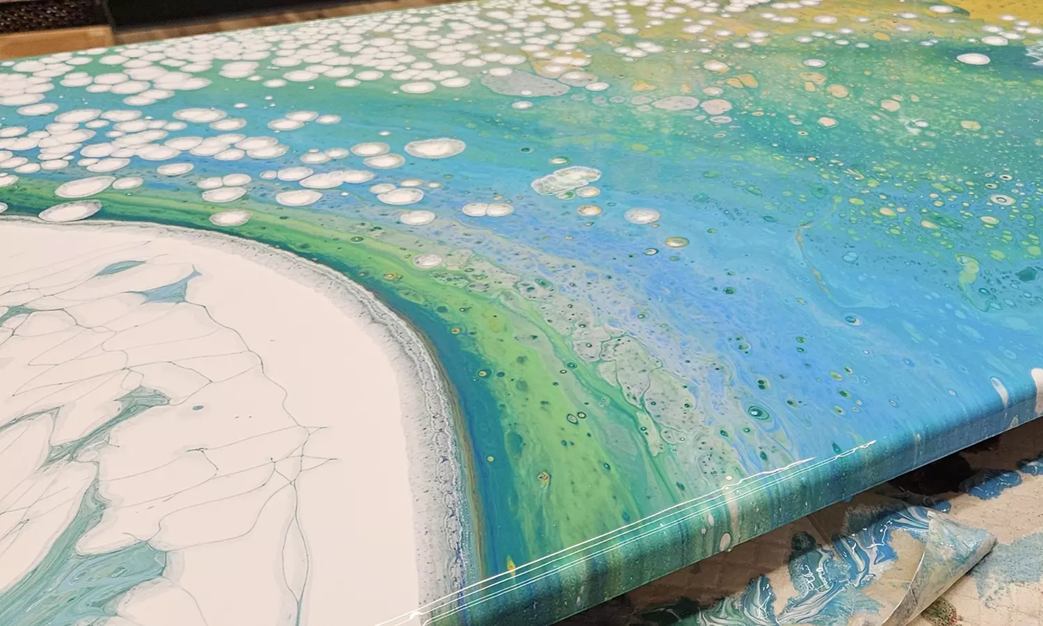 Up to 30% Off Fluid Art at Hangout For Art Lehigh Valley