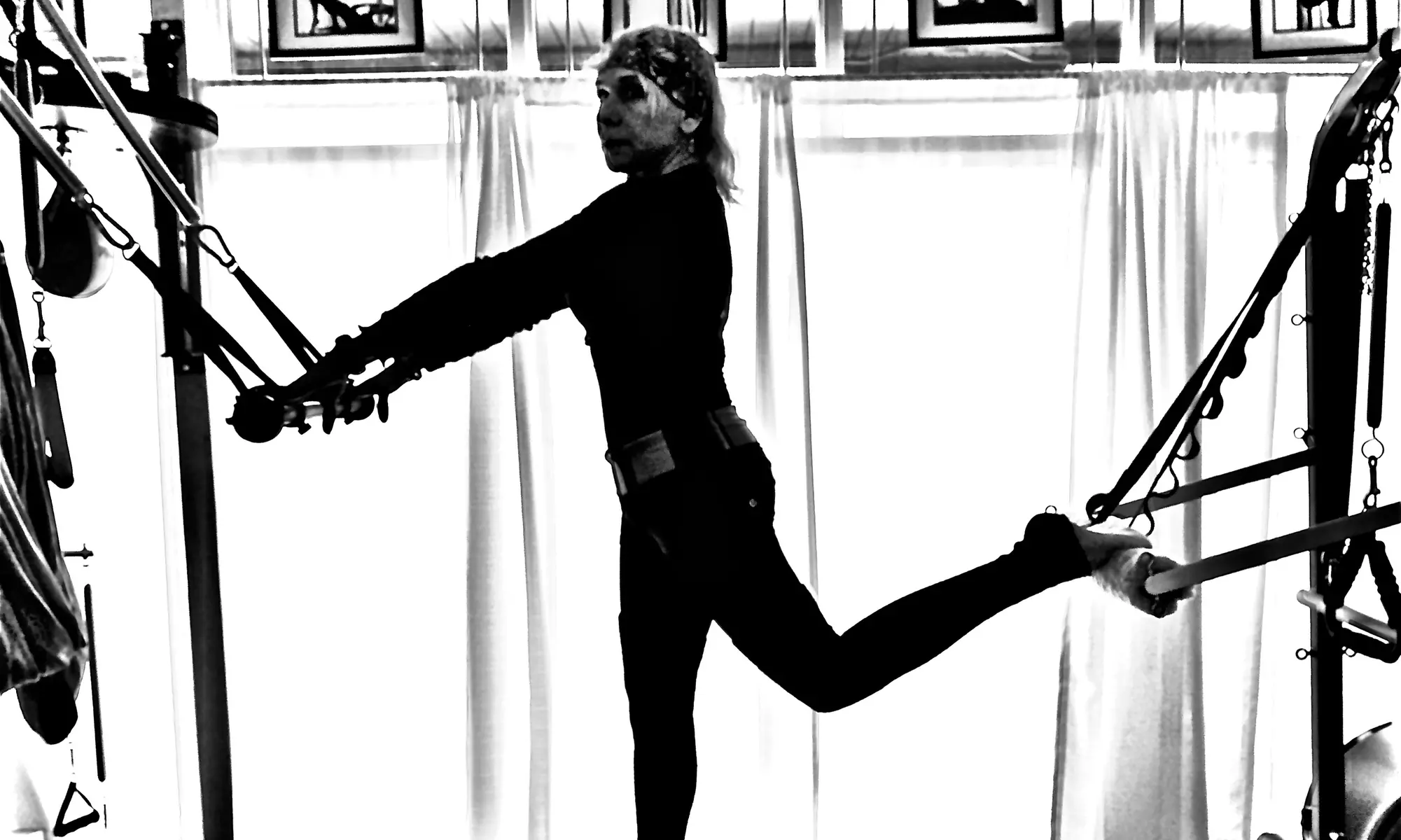 Private Reformer Pilates Classes for Core Strength & Posture in LA