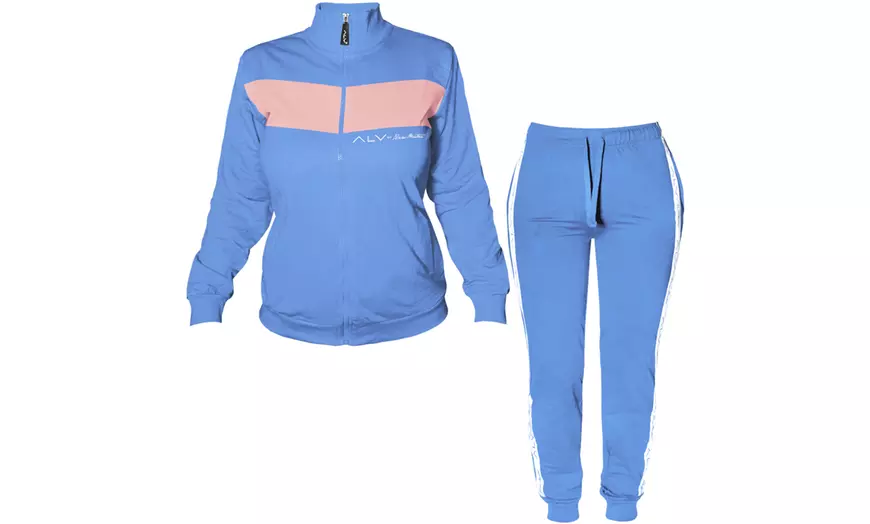 Image 11: Tuta homewear donna di Alviero Martini