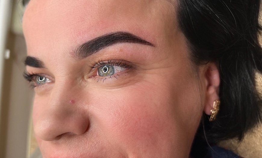 Image 3: Powder Brows für 1 Person, optional mit Korrektur nach 4 Wochen