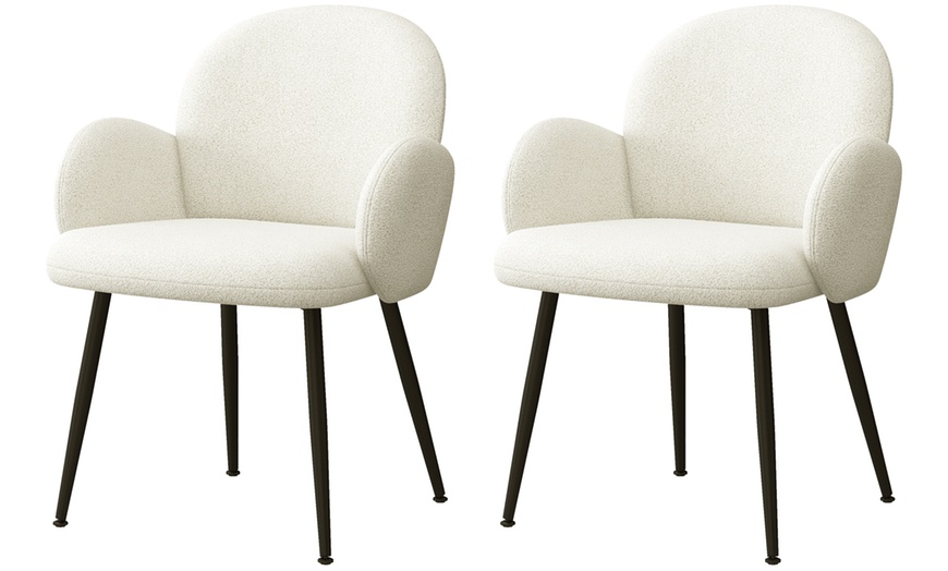 Image 35: Lot de 2 fauteuils de table "Alicia" en tissu Cozy de Doosense 
