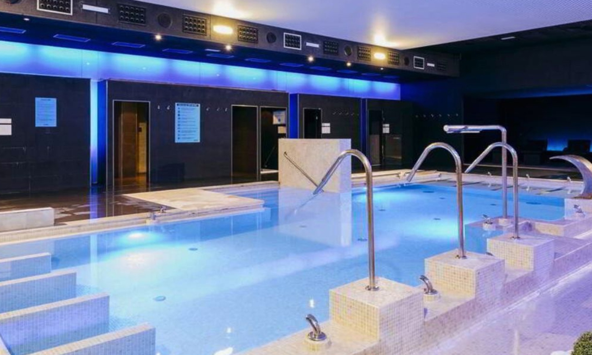 Acceso a circuito de spa y masaje para 1 persona o en pareja