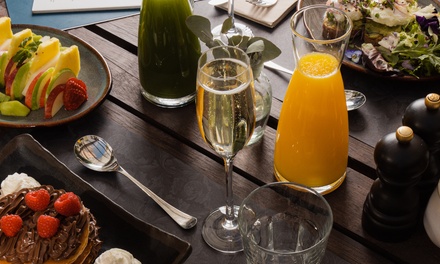 Brunch para 1: Entrante, plato salado, plato dulce, bebida caliente y bebida fría - Hotel Radisson Blu 1882 Barcelona Sagrada Familia