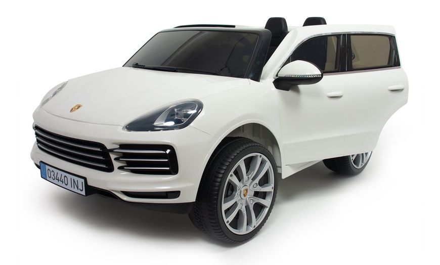 Image 5: Voiture Porsche Cayenne S 12V blanche d'Injusa