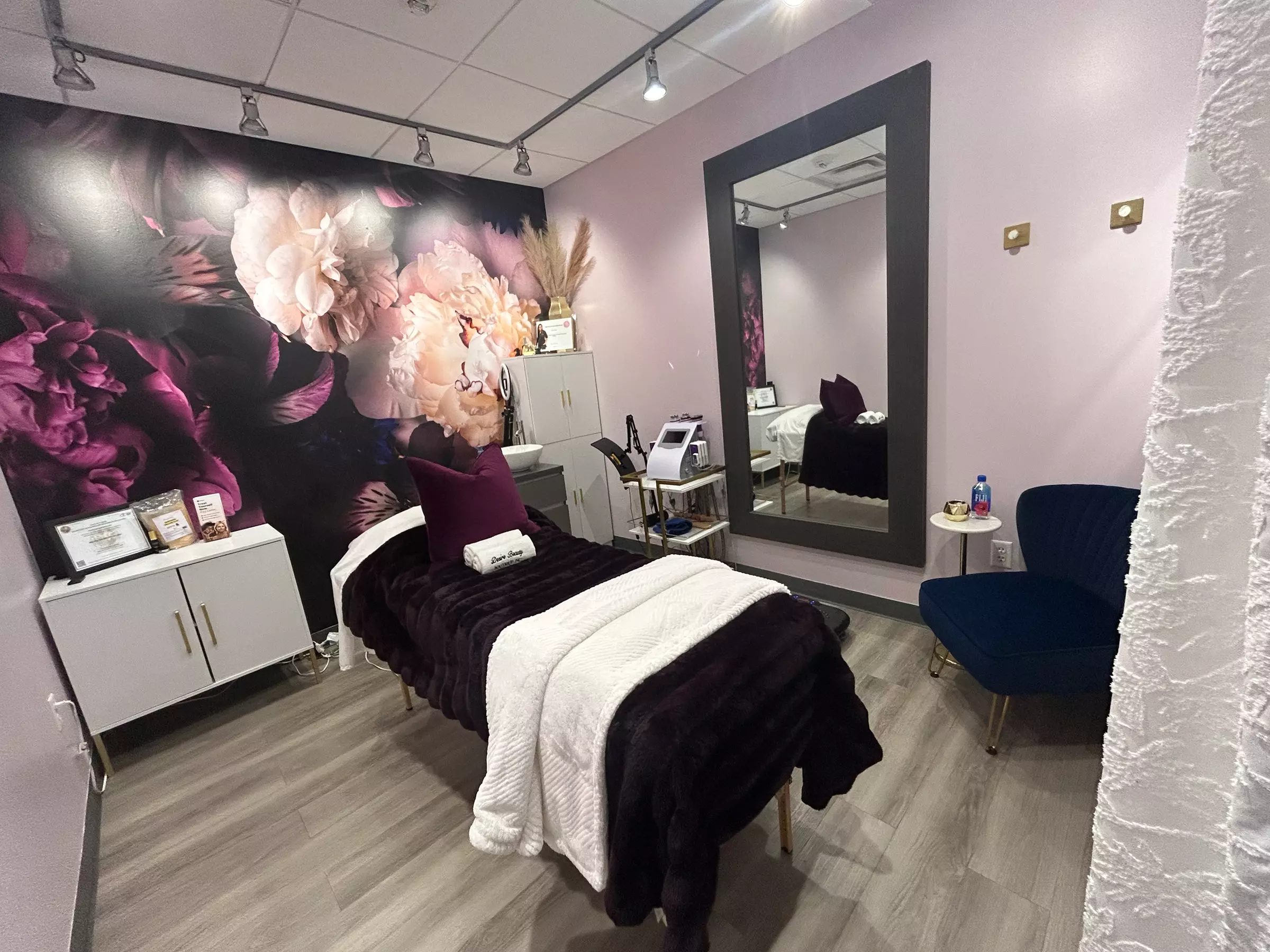 Brazilian Lymphatic Massages with Desiree Brown at Salon Lofts