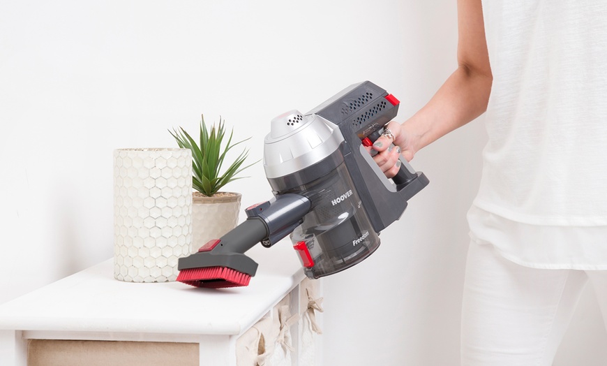 Image 5: Hoover Cordless Vacuum Cleaner