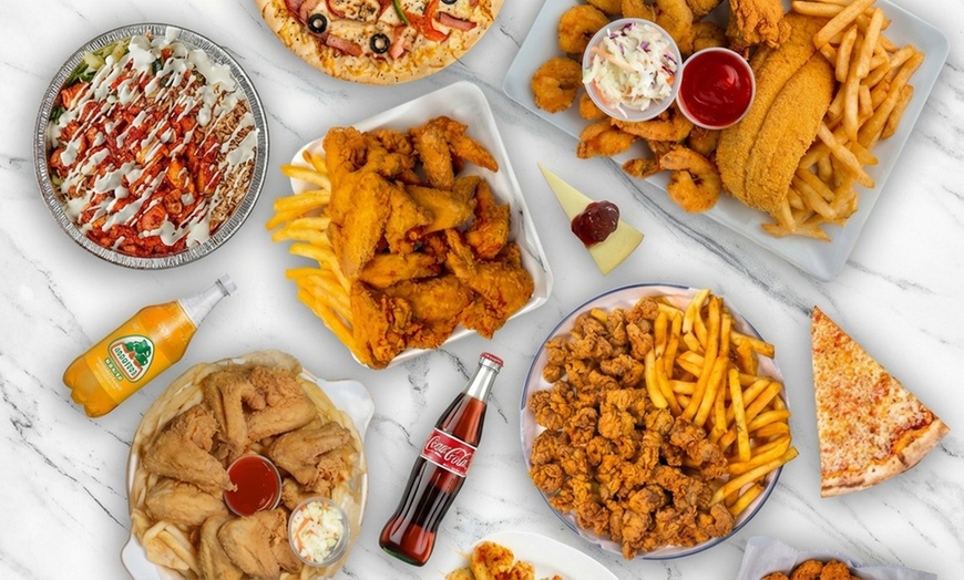 Image 3: Crispy Fish, Chicken & Wings Combos for 1, 2, 4 or Party Packs