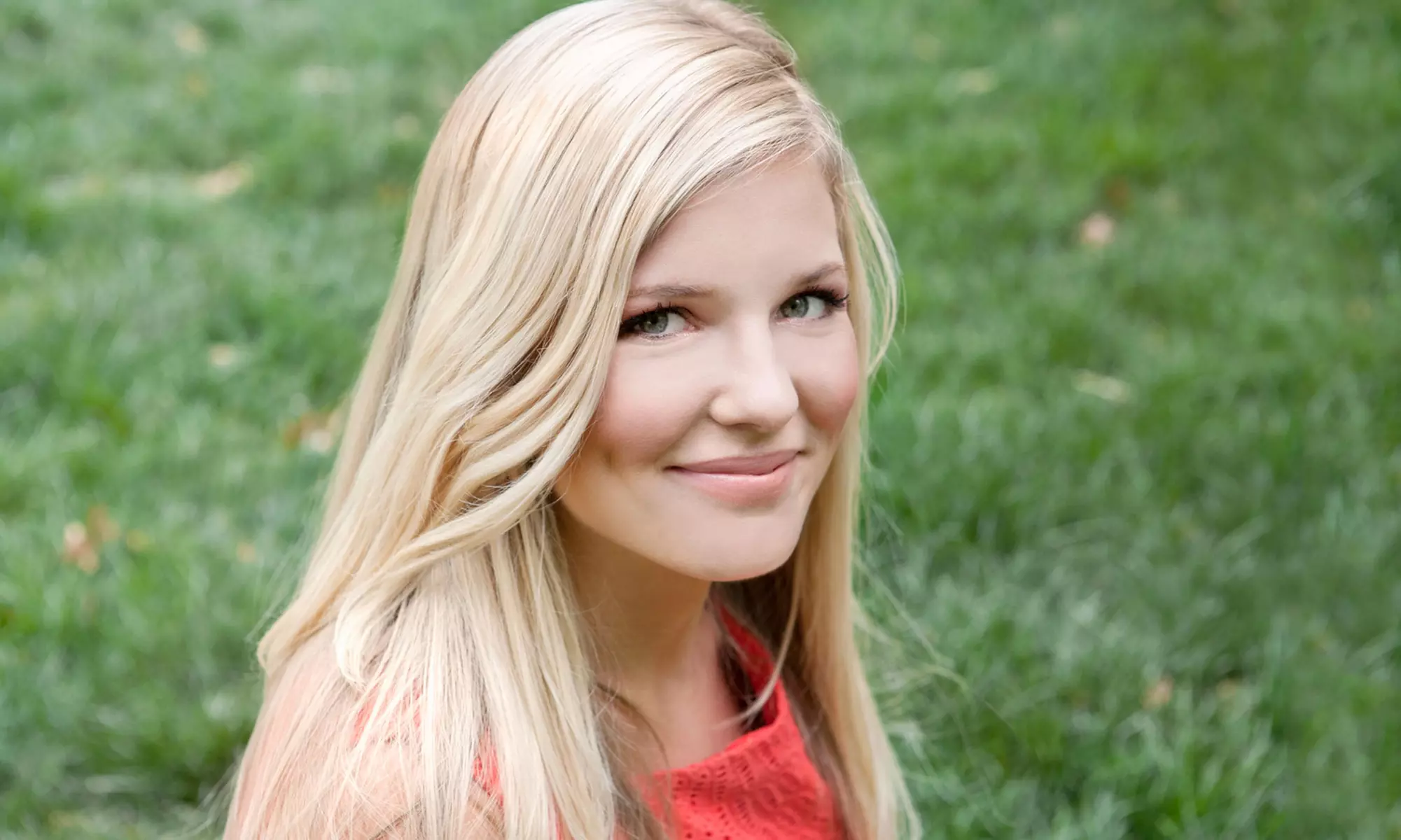 C$25 for a Haircut, Shampoo, Blow-dry, and Deep Conditioning at Extreme Colors and Styles (C$74.98 Value) - Primary Image